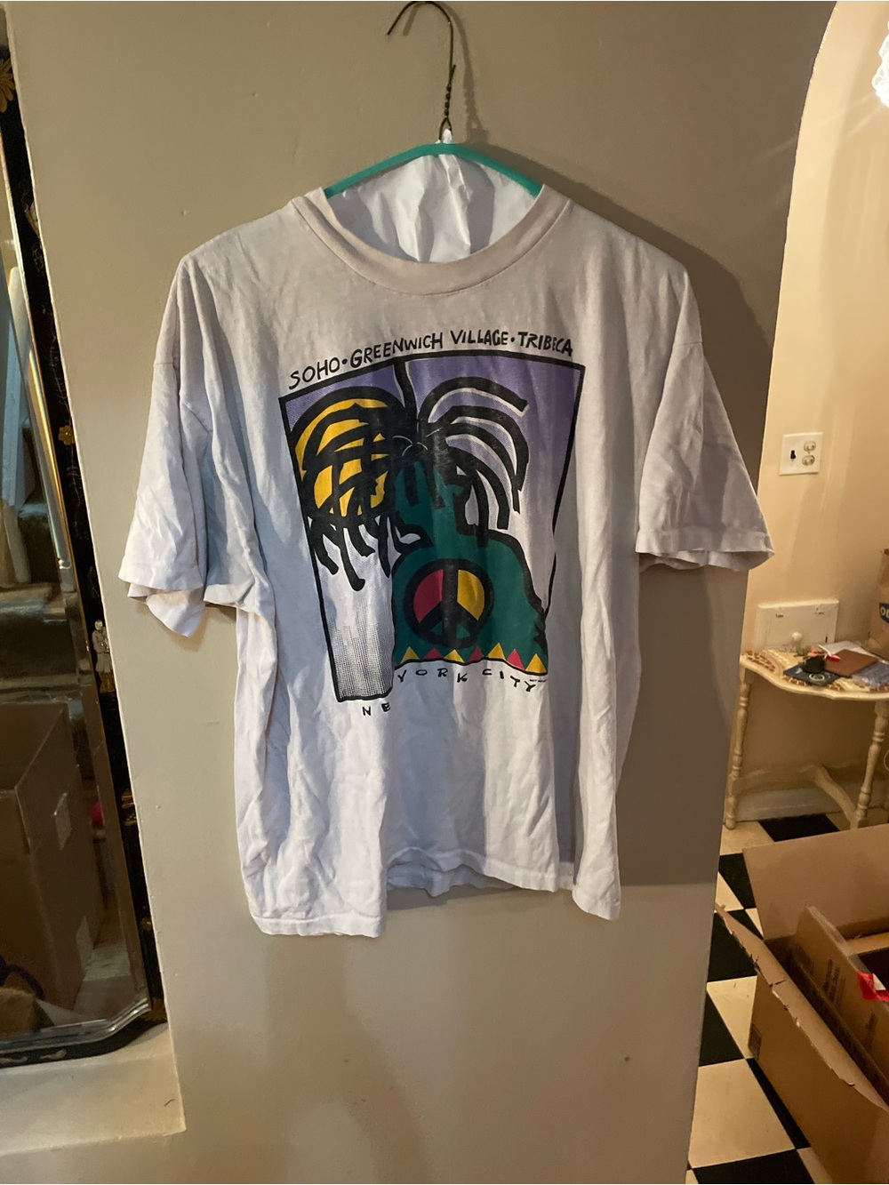 Vintage 90s soho New York City Hanes White Heavyweight T‑Shirt with graphic art